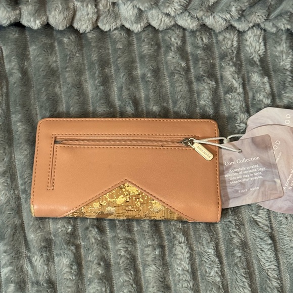 Pixie Mood SOPHIE WALLET - MISTY ROSE/METALLIC CORK NWT - Picture 6 of 11